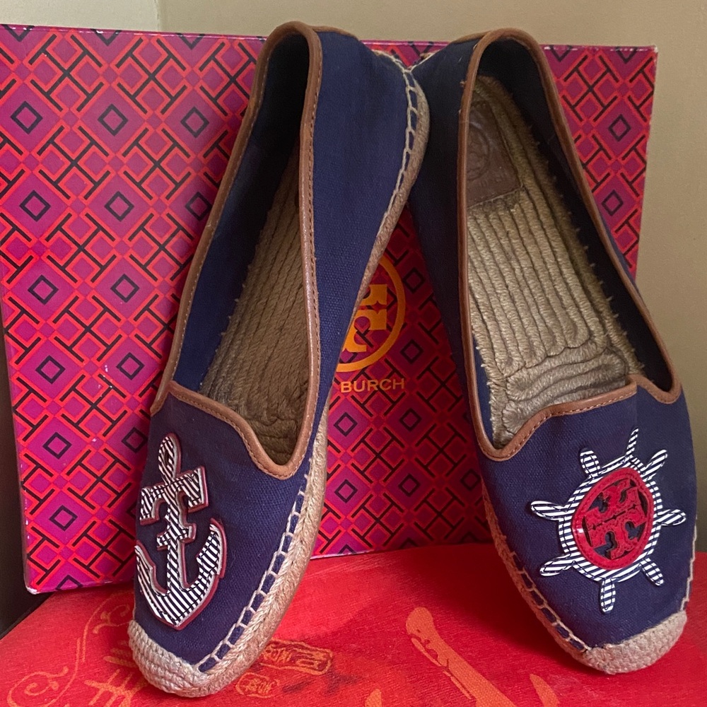 Tory Burch Navy Canvas Espadrilles with Tan Trim and Nautical. Size 9.5 w/o box - Picture 2 of 4